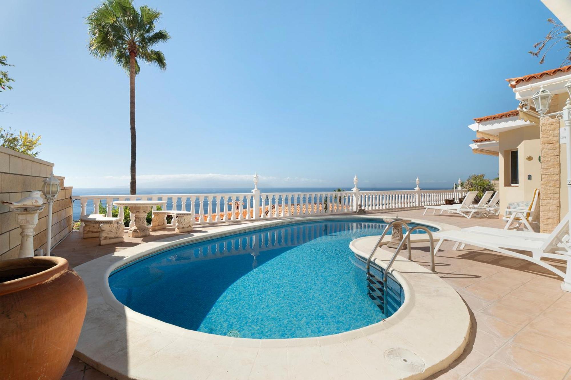 Casa Carla Private, Pool, Air By Paramount Holidays Tatil Evi